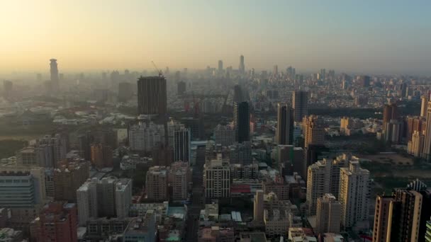 Visualização Aérea Filmagem Por Drone Building Cidade Kaohsiung Taiwan — Vídeo de Stock