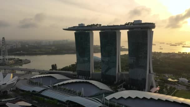 Drone Aerial View Πλάνα Από Singapore City Skyline Στο Marina — Αρχείο Βίντεο