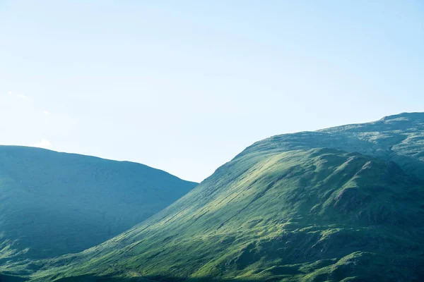 Zielony Górzystej Scenerii Scotland Wielka Brytania — Zdjęcie stockowe