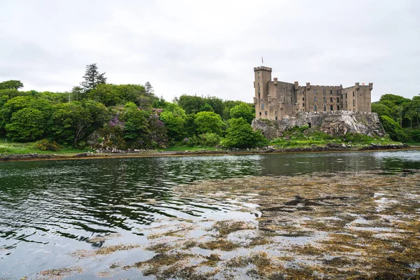 Dunvegan Castle Día Sombrío Escocia Reino Unido — Foto de Stock