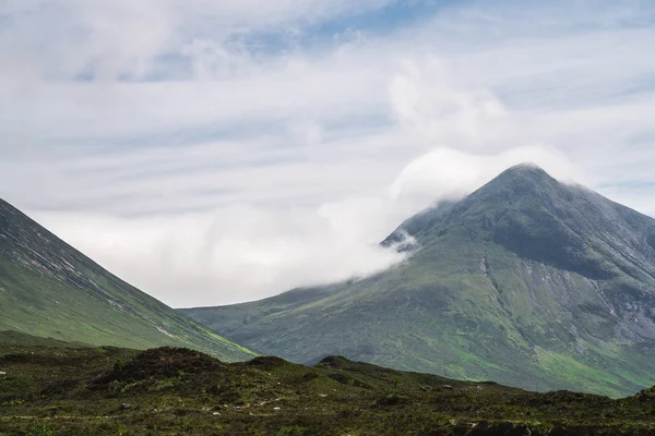 Cuillin dağlar, Isle of Skye, Inner Hebrides, İskoçya, İngiltere
