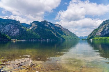 Halstatt, Halstatter Gölü ve bu pitoresk etrafında dağlar 