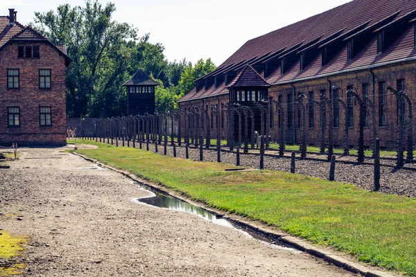 Auschwitz, Polen-11 augusti 2019: koncentrationsläger lokaler — Stockfoto