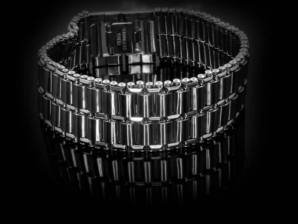 Schmuck Silberarmband. rostfreier Stahl — Stockfoto