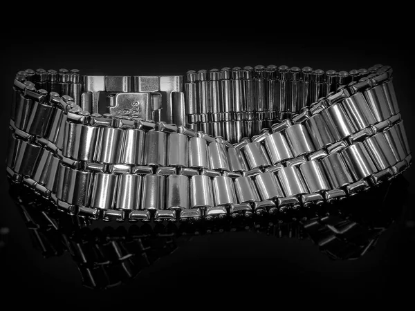 Прикраси срібний браслет. нержавіючої сталі — стокове фото