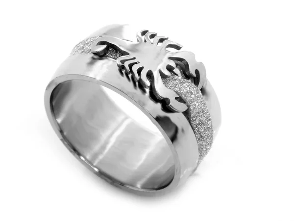 Anillo de joyas para hombres. Material acero inoxidable . — Foto de Stock