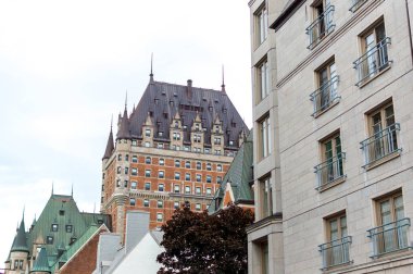 Frontenac Kalesi ve Quebec city, Kanada modern binalar
