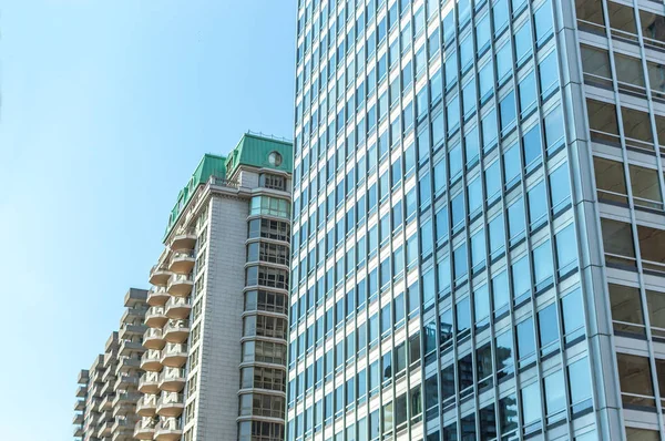 Edifícios Modernos Condomínios Com Enormes Janelas Centro Montreal Canadá — Fotografia de Stock