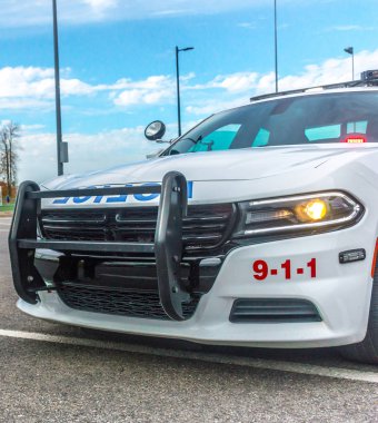 Kanada bölgesinde bir polis arabası.