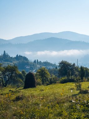 Dağların güzel manzarası