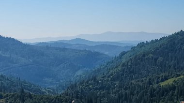 Dağların güzel manzarası