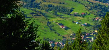 Dağların güzel manzarası