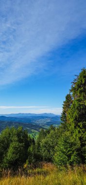 Dağların güzel manzarası