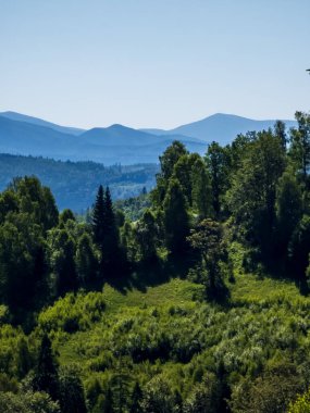 Dağların güzel manzarası