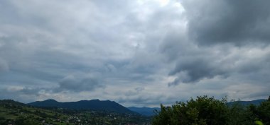 Dağların güzel manzarası