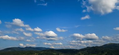 Dağların güzel manzarası