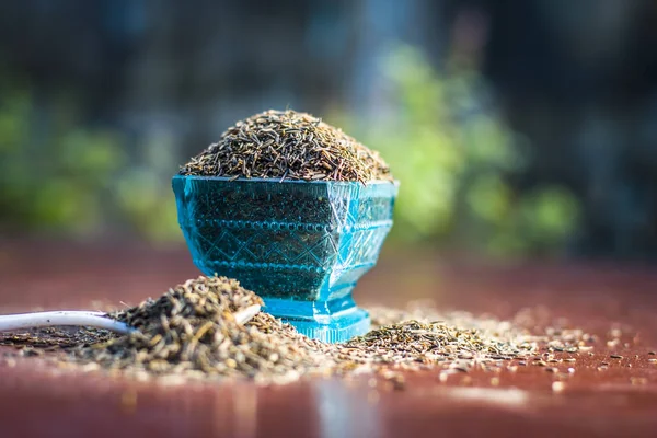 Shahjerra Carum Carvi 표면에 그릇에 씨앗의 클로즈업 — 스톡 사진