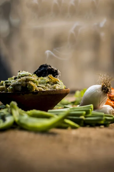 Närbild Indisk Maträtt Som Äts Vinter Säsongen Baingan Bharta Med — Stockfoto