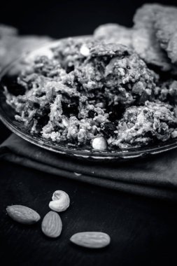 Kabak Halwa siceraria, şişe korumak bir Hint şekerli tatlı önce veya öğle yemeğinden sonra Puri ile düz bir aperatif servis