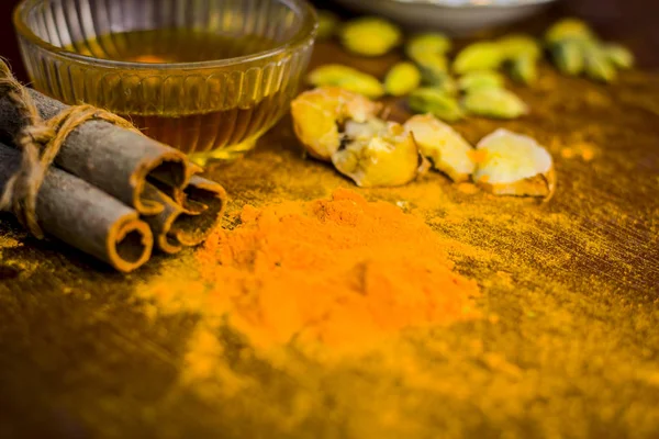 Especiarias Tradicionais Para Tratamento Tosse Febre — Fotografia de Stock