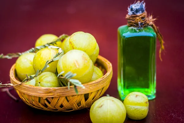 Close View Raw Indian Gooseberries Basket Its Oil Beneficial Helps — Stock Photo, Image