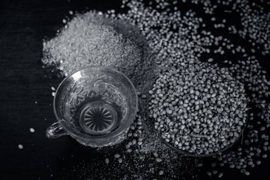  kişniş, çay kapatır görünümü