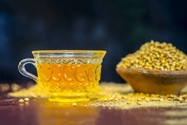  kişniş, çay kapatır görünümü