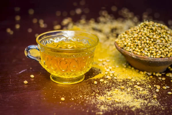  kişniş, çay kapatır görünümü