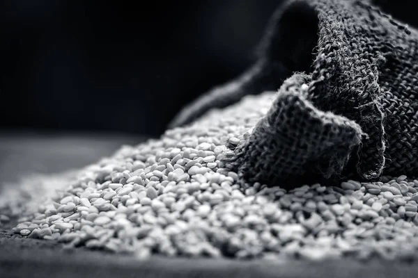 Ham organik mercimek topçu çantaya, yakın çekim