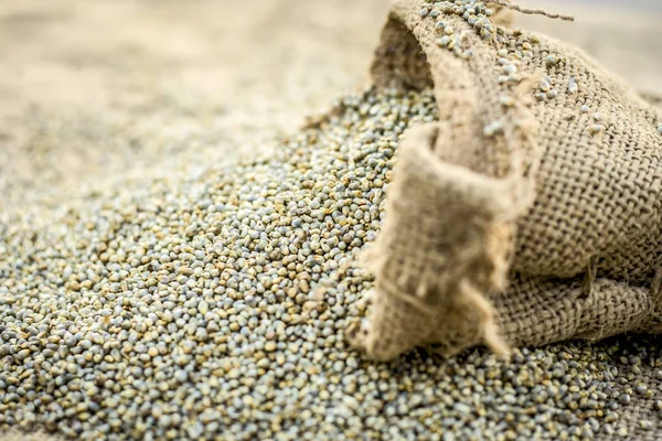 Ham organik darı topçu çantaya