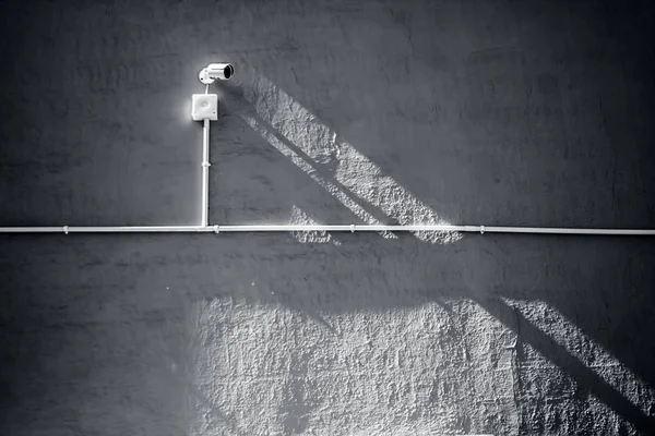 Крупный План Камеры Видеонаблюдения Стене — стоковое фото