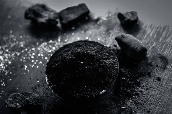 Порошок Вугілля Сирим Вугіллям Дерев Яній Поверхні — стокове фото