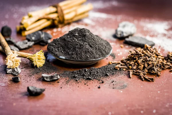 Μείγμα Συστατικά Της Παραδοσιακής Οδοντόκρεμας Στην Ασία Άνθρακα Σκόνη Σκόνη — Φωτογραφία Αρχείου