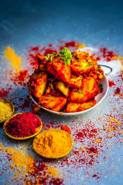 Close Van Indiase Voorgerecht Schotel Teekha Laal Batata — Stockfoto