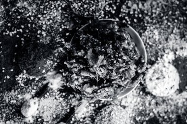 Geleneksel Hint ramazan vada baharatlar ile