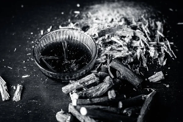 Tasse Ayurvedischen Kräutertee Mit Süßholzwurzeln — Stockfoto