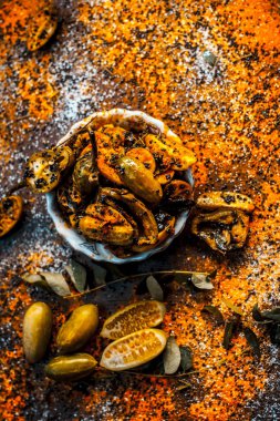 Popüler Hint kabak turşu baharatlar ile yakın çekim