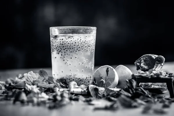 Indické Jaggery Shrabat Pít Citronem Zázvorová Šťáva — Stock fotografie