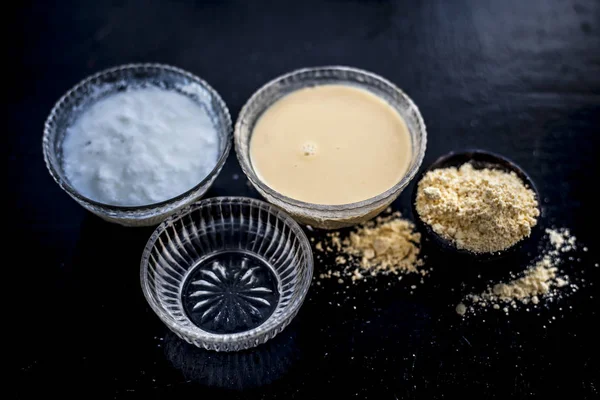 Herbal Remedy Gram Flour Curd — Stock Photo, Image