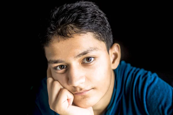 Retrato Niño Expresando Sentimientos Tristes Sobre Algunas Situaciones Incómodas —  Fotos de Stock