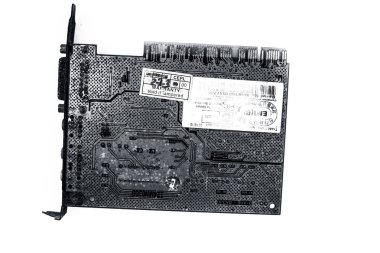 Junagadh-Gujarat-Hindistan-12 Aralık 2018 - Cpus 'ta iyi kalite ses için kullanılan beyaz üzerine izole edilmiş yeşil renkli ses kartı.