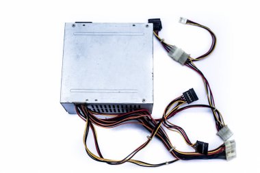  Beyaz arkaplanda izole edilmiş eski elektronik araç