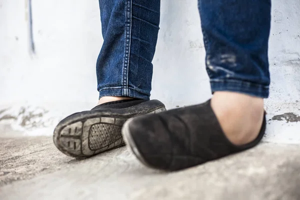 Piernas Las Mujeres Piernas Femeninas Calzadas Zapatos Color Negro Pantalones — Foto de Stock