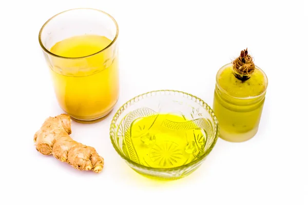 Cure Dandruff Isolated White Castor Oil Well Mixed Ginger Juice — Stock Photo, Image