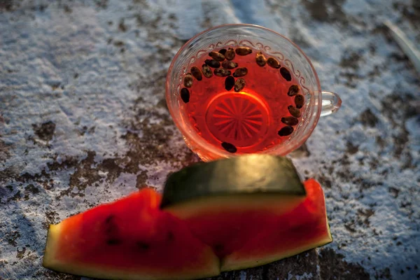 Thé Graines Pastèque Dans Une Tasse Verre Transparent Sur Une — Photo