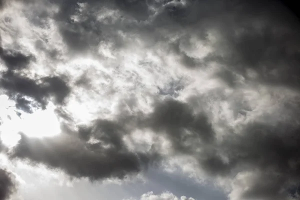 Panoramablick Auf Flauschige Kumuluswolken Himmel — Stockfoto