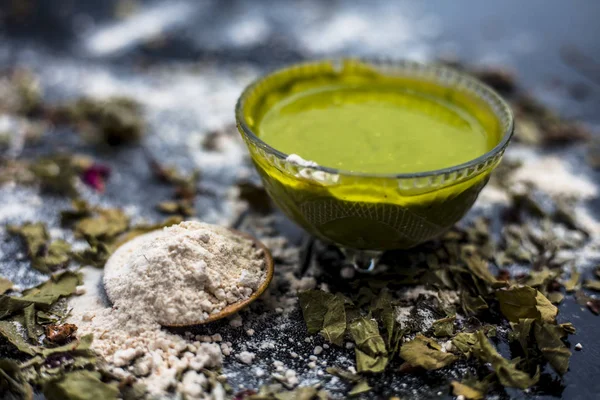 Bowls Gram Flour Neem Paste Curd Preparation Indian Lilac Face — Stock Photo, Image