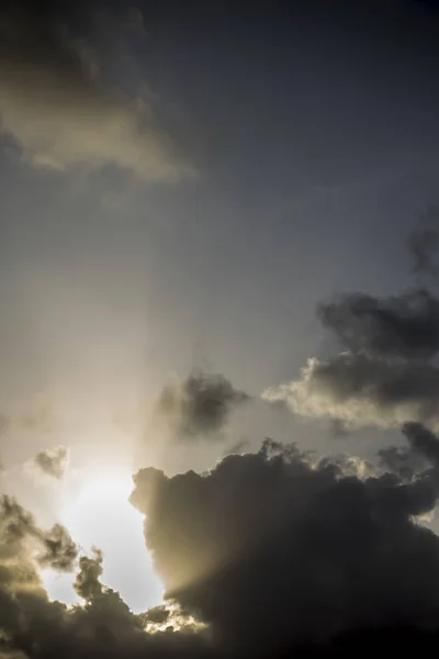 Schöner Sonnenuntergang Himmel — Stockfoto