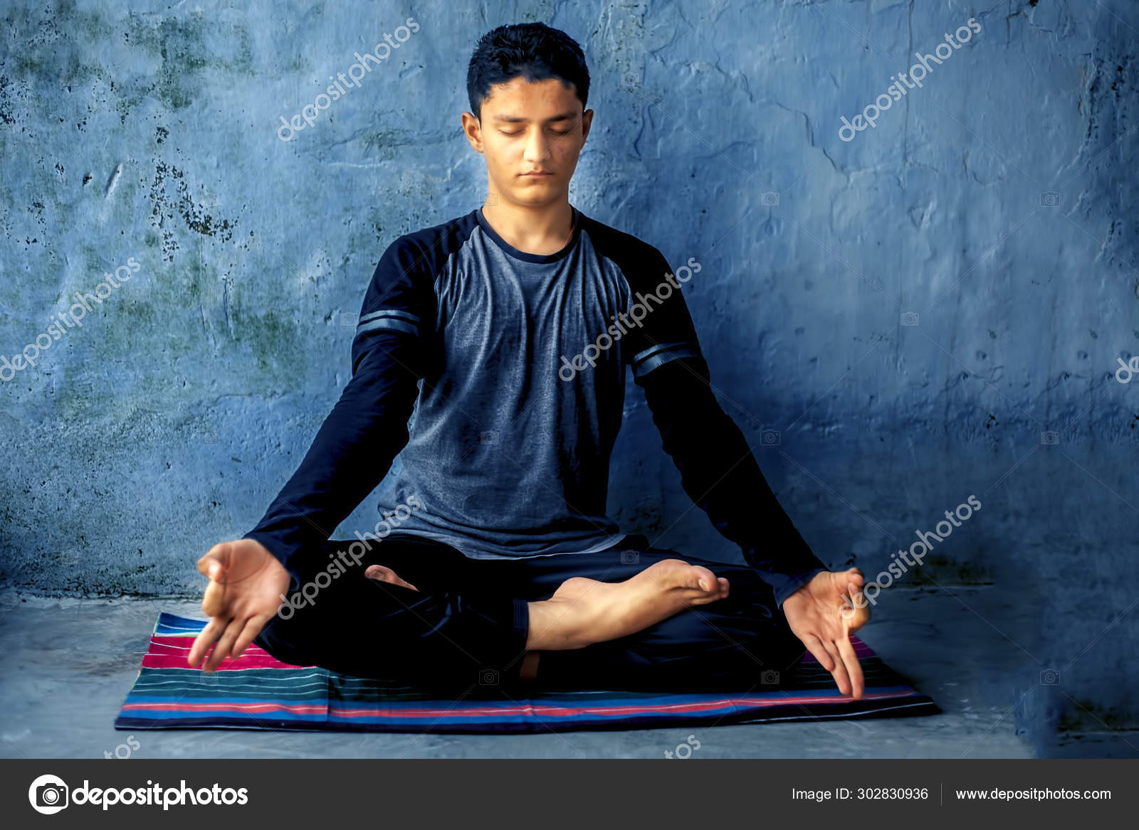 Tummee.com - View, learn and teach over 26 Easy Pose Variations at  https://www.tummee.com/yoga-poses/easy-pose/variations Sukhasana (Easy Pose)  title comes from the Sanskrit word 'Sukha' meaning 'Pleasure'. This pose is  a meditative pose and