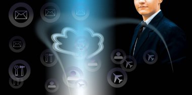 Dijital ekranlı genç iş adamının kırpılmış görüntüleri